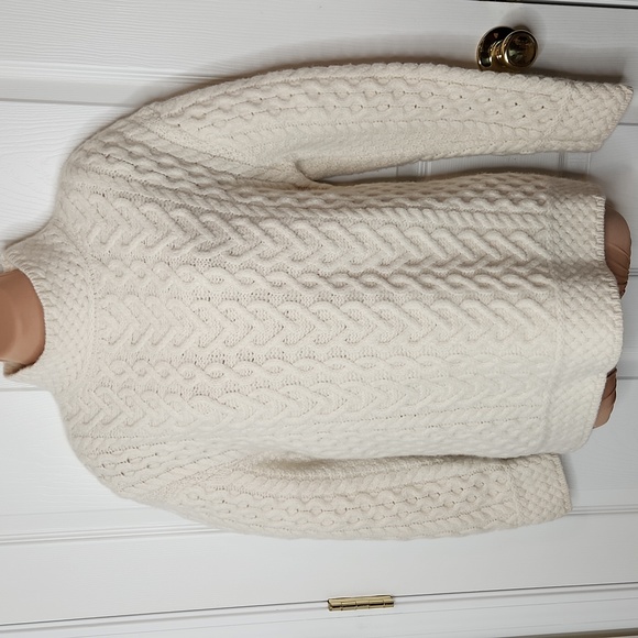 Aran Crafts Sweaters - Aron Crafts merino wool irish sweater XL celtic heart cable knit mock neck